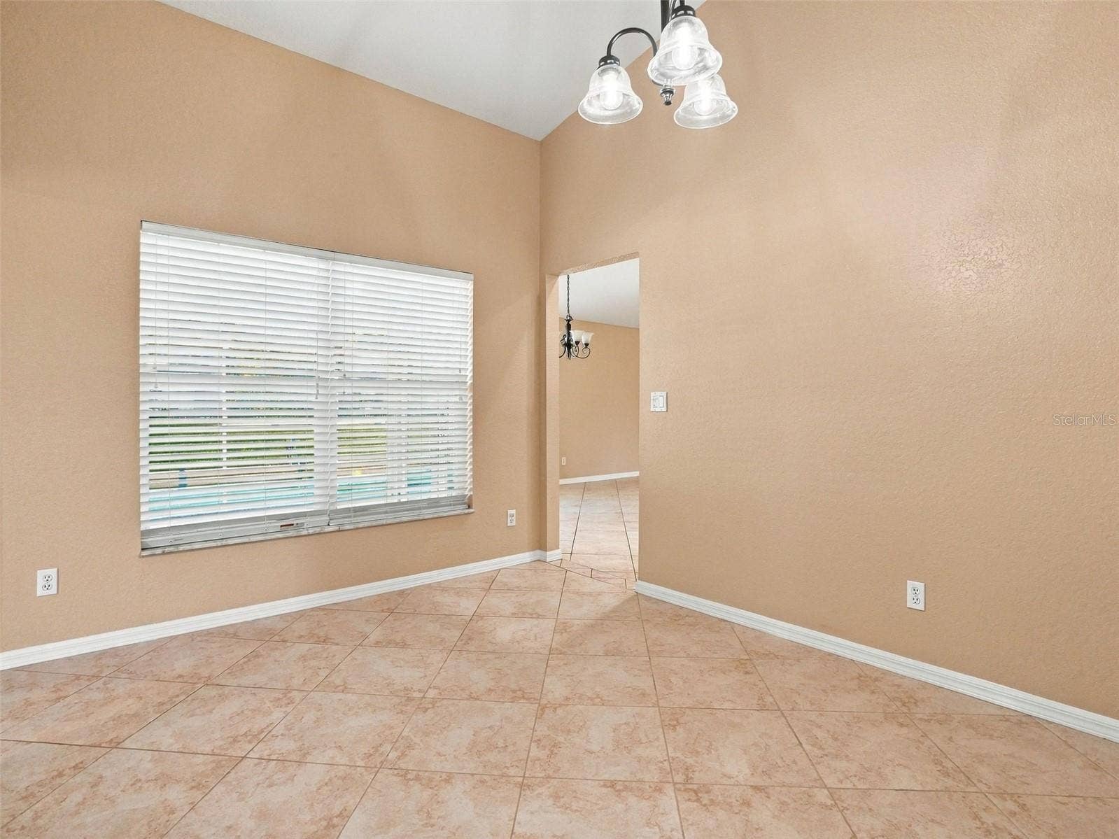 8175 WINDING OAK LANE, Spring Hill, FL 34606 8175 WINDING OAK LANE, Spring Hill, FL 34606