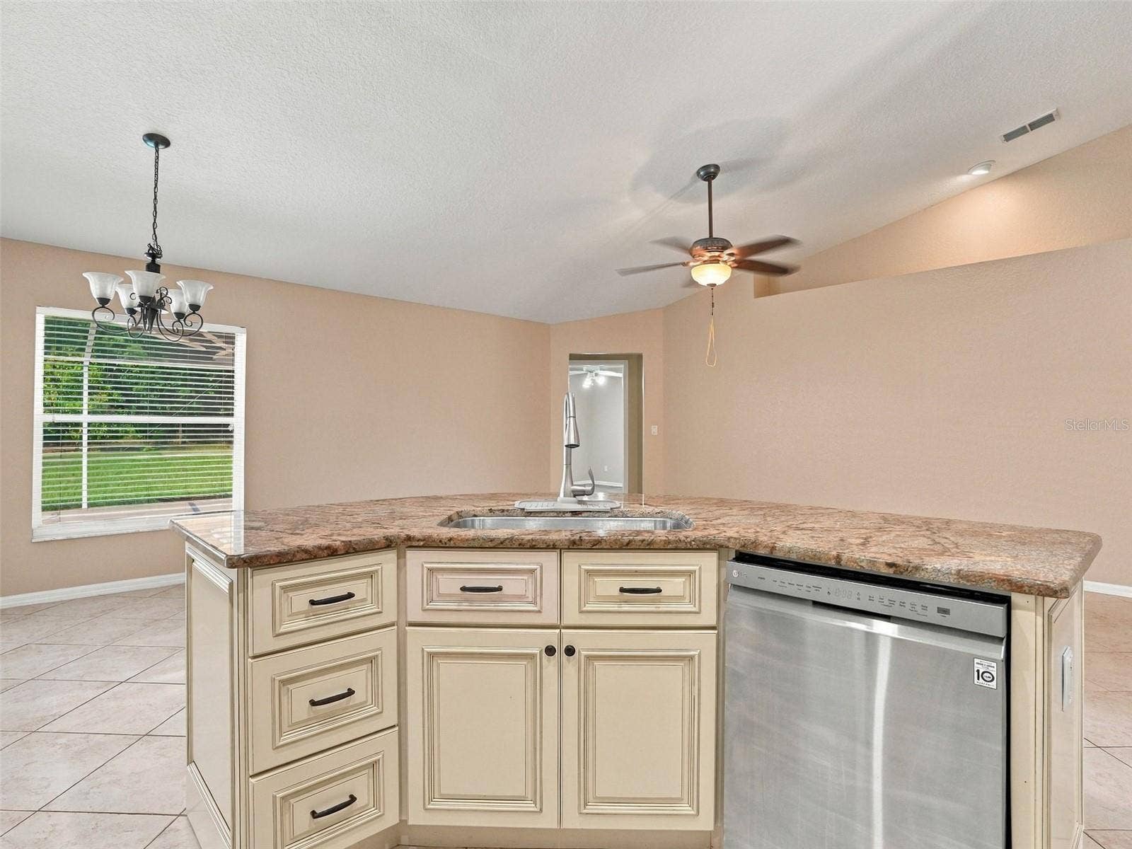 8175 WINDING OAK LANE, Spring Hill, FL 34606 8175 WINDING OAK LANE, Spring Hill, FL 34606