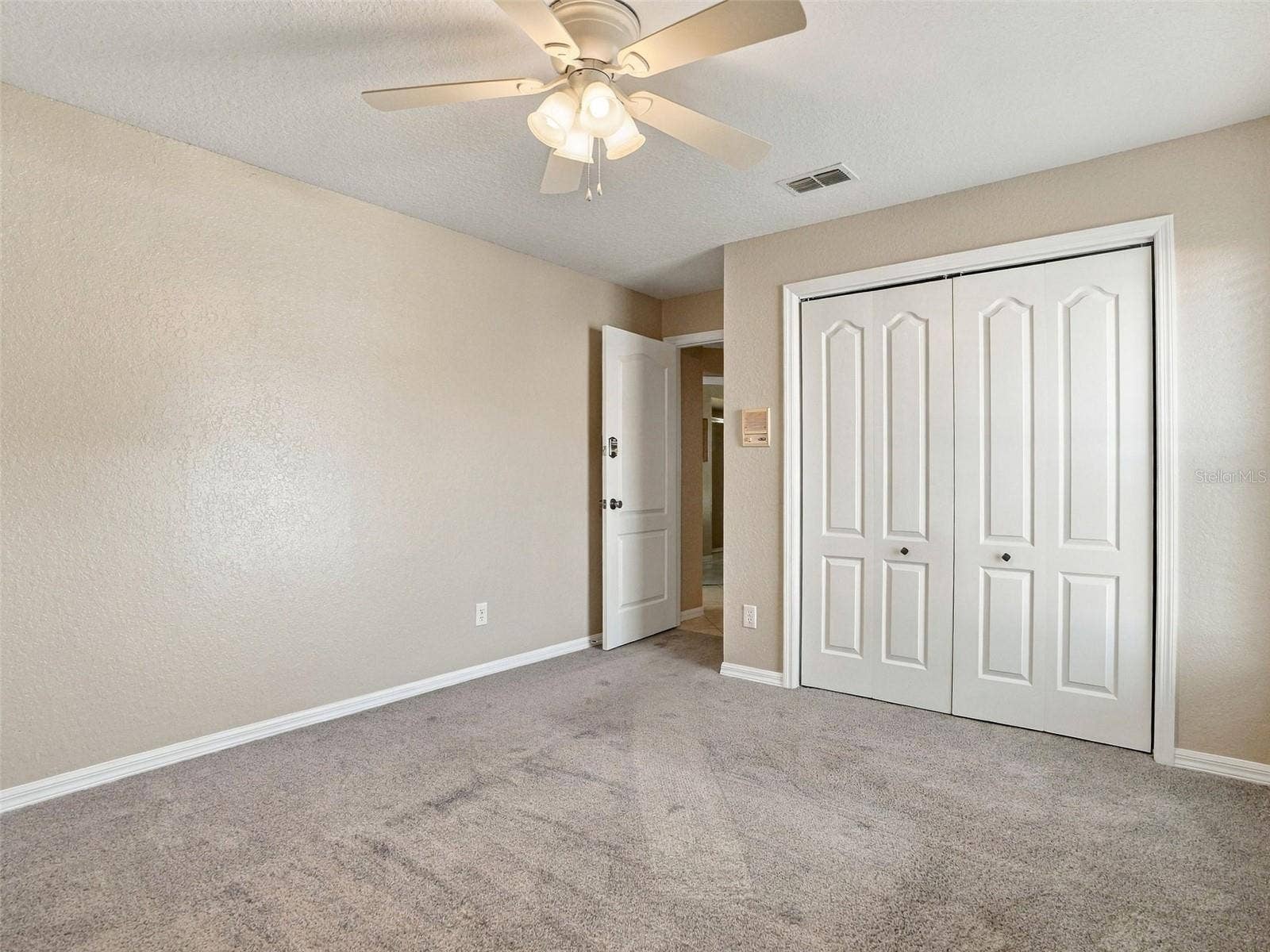 8175 WINDING OAK LANE, Spring Hill, FL 34606 8175 WINDING OAK LANE, Spring Hill, FL 34606