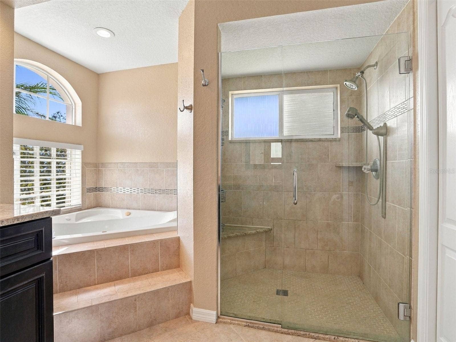 8175 WINDING OAK LANE, Spring Hill, FL 34606 8175 WINDING OAK LANE, Spring Hill, FL 34606