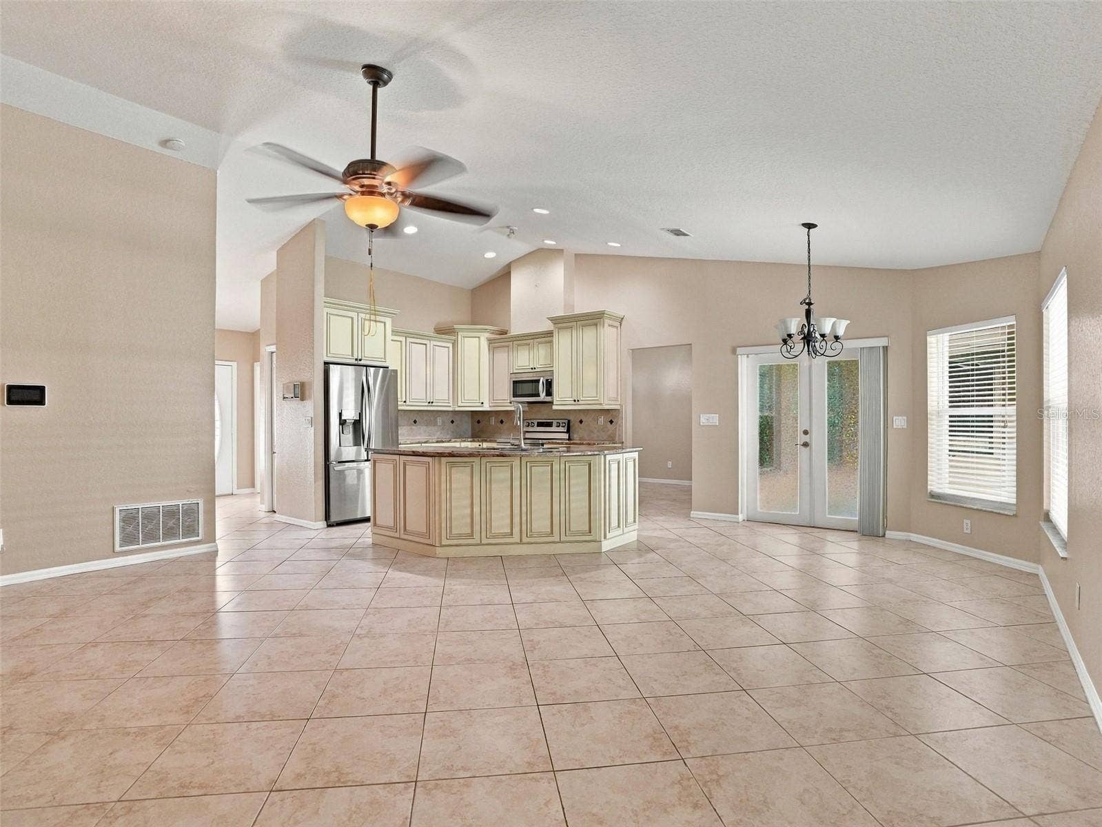 8175 WINDING OAK LANE, Spring Hill, FL 34606 8175 WINDING OAK LANE, Spring Hill, FL 34606