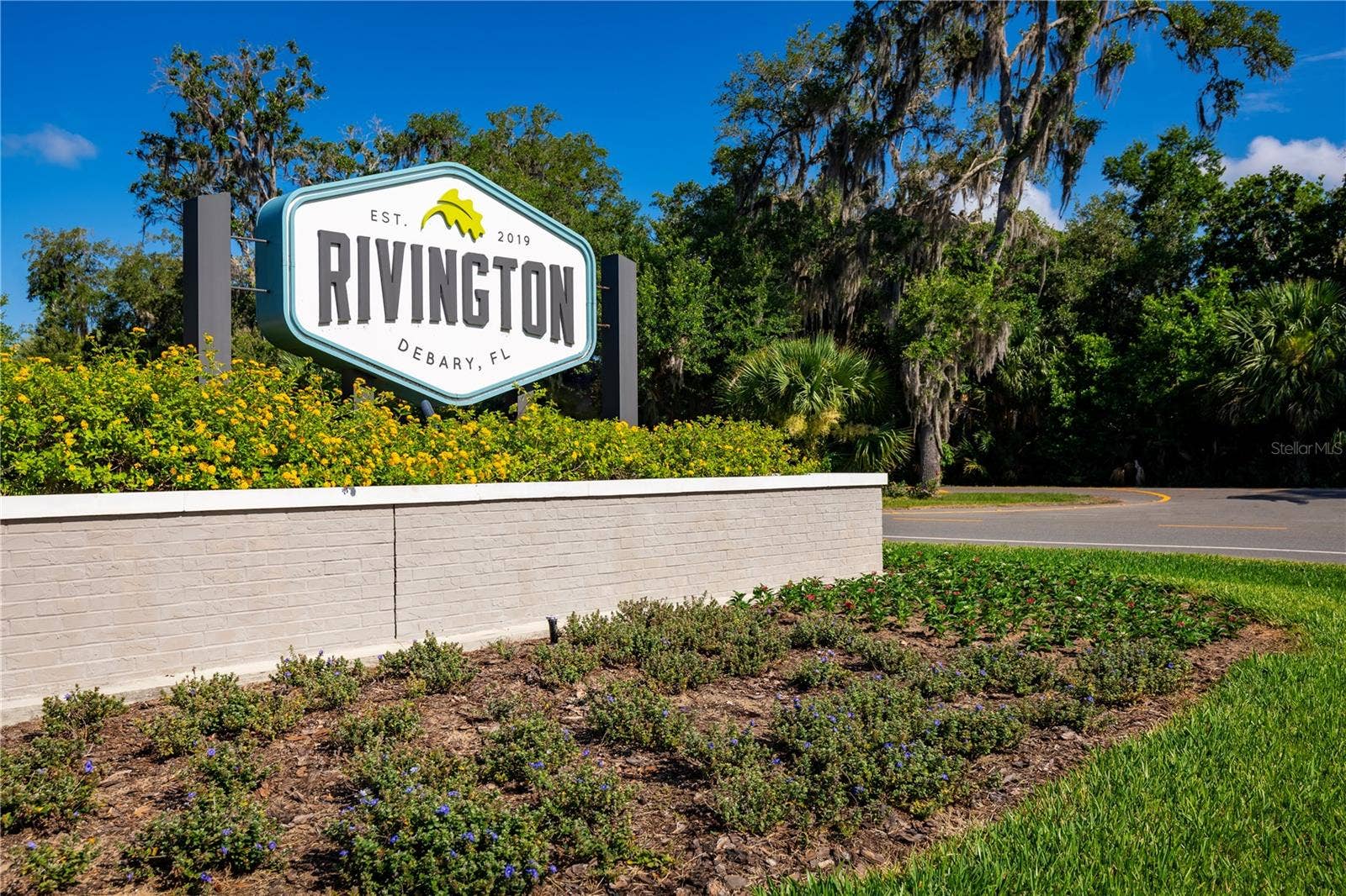 647 HIGHFALLS AVENUE, Debary, FL 32713