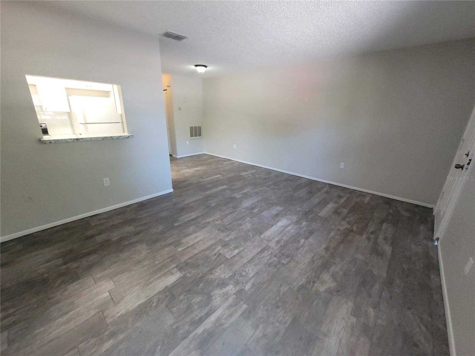 305 JERU BOULEVARD, #B, Tarpon Springs, FL 34689 305 JERU BOULEVARD, #B, Tarpon Springs, FL 34689