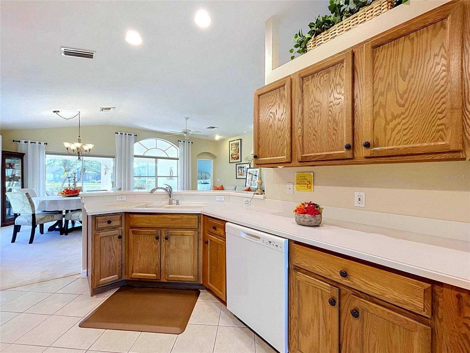 12116 BROADGREEN PLACE, Trinity, FL 34655 Chef has great view