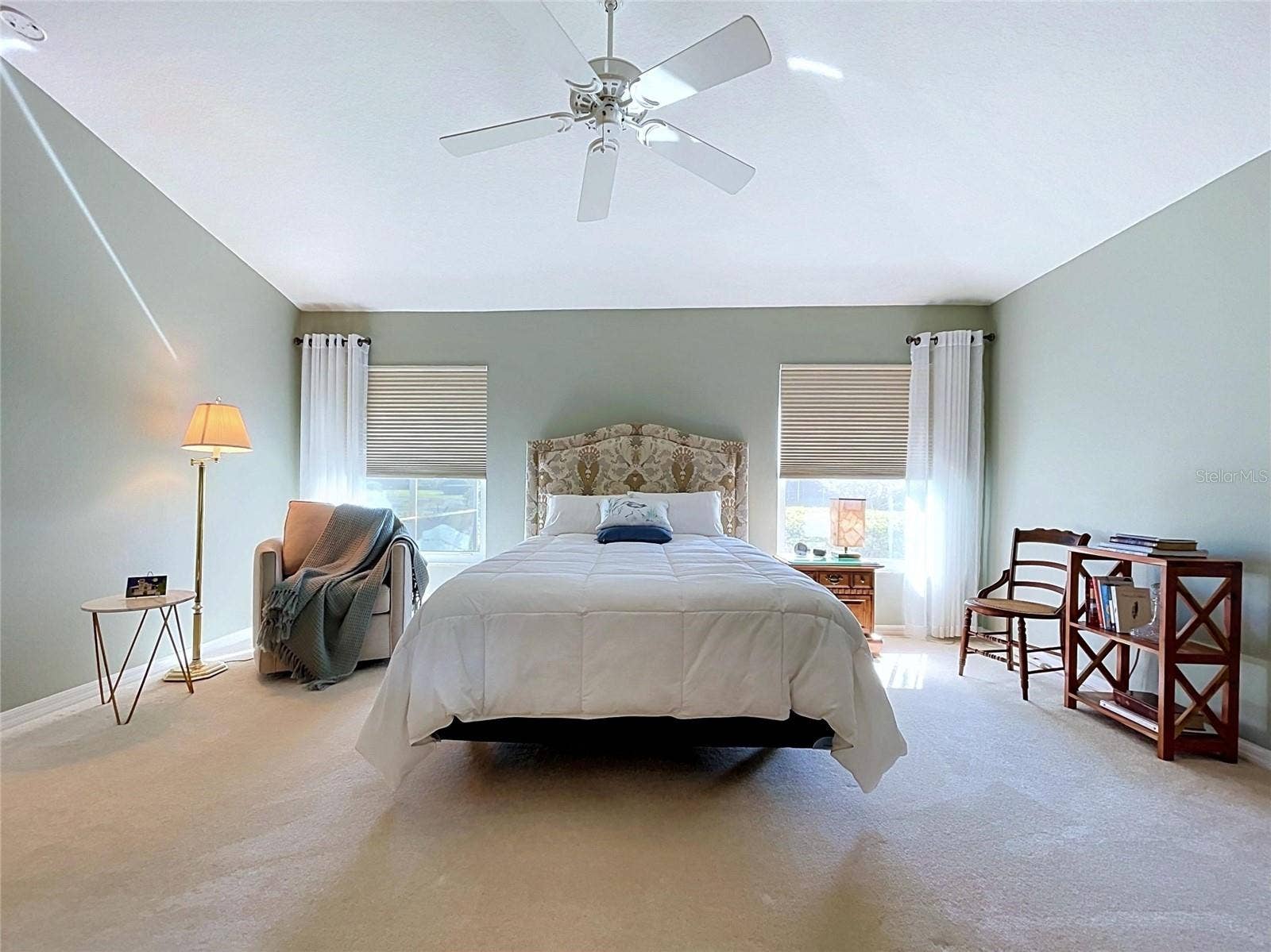 12116 BROADGREEN PLACE, Trinity, FL 34655 Great outside light through the windows