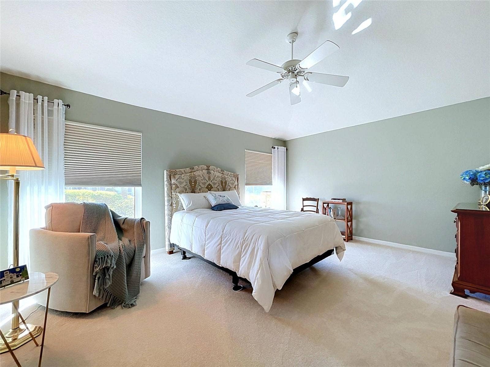 12116 BROADGREEN PLACE, Trinity, FL 34655 Nice sitting area for relaxing