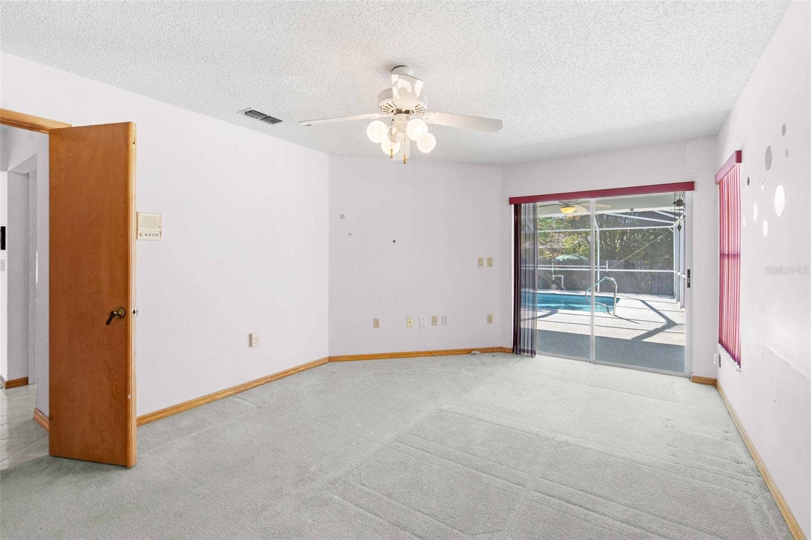 10460 UTAH STREET, Spring Hill, FL 34608 10460 UTAH STREET, Spring Hill, FL 34608