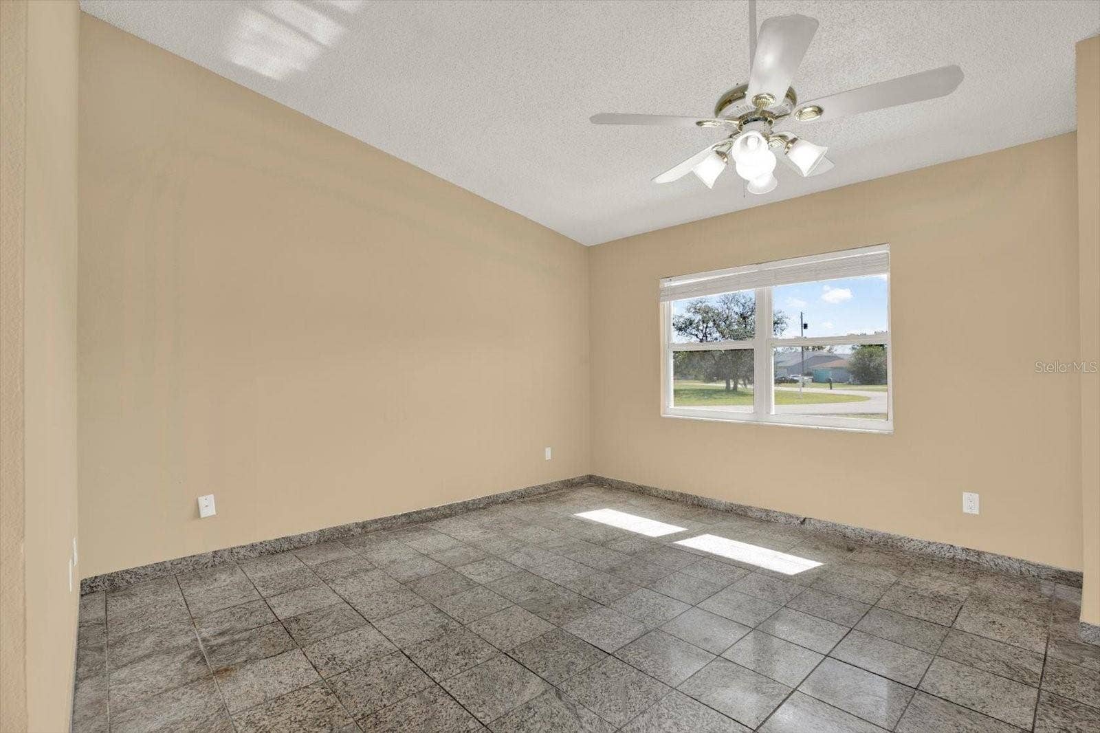 6238 COVEWOOD DRIVE, Spring Hill, FL 34609 6238 COVEWOOD DRIVE, Spring Hill, FL 34609
