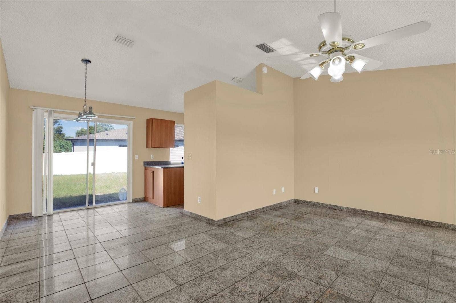 6238 COVEWOOD DRIVE, Spring Hill, FL 34609 6238 COVEWOOD DRIVE, Spring Hill, FL 34609