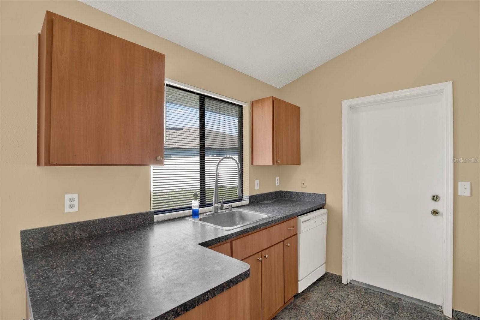 6238 COVEWOOD DRIVE, Spring Hill, FL 34609 6238 COVEWOOD DRIVE, Spring Hill, FL 34609