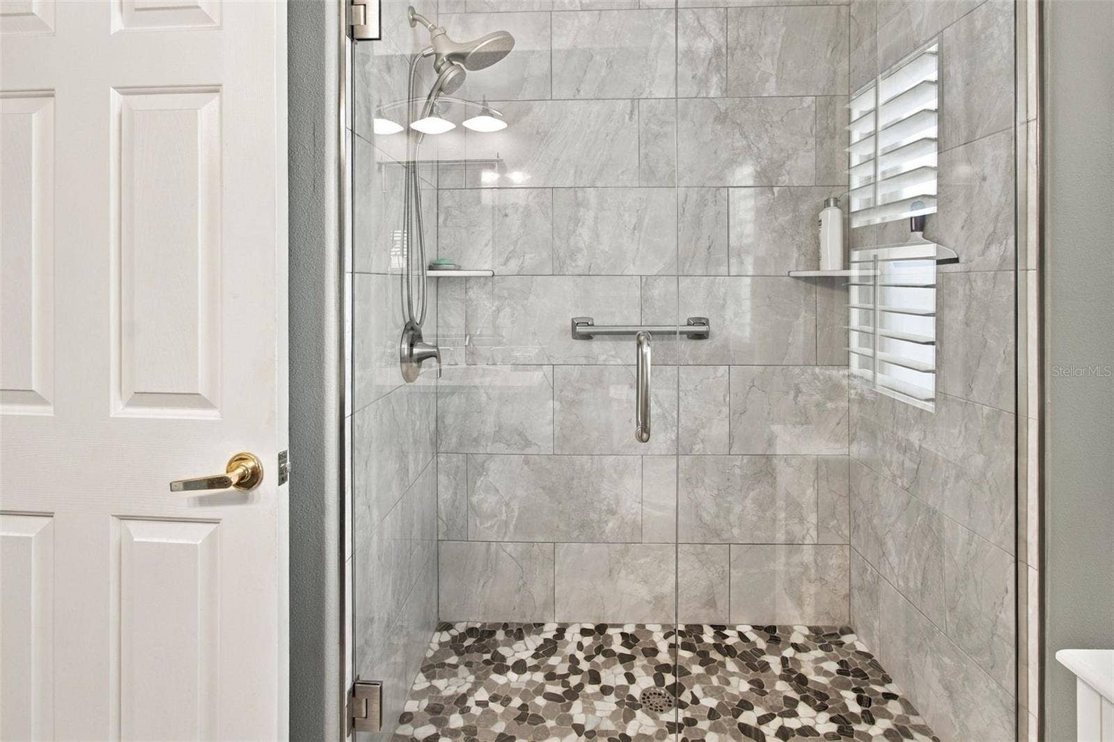 18842 FAIRWAY GREEN DRIVE, Hudson, FL 34667 18842 FAIRWAY GREEN DRIVE, Hudson, FL 34667