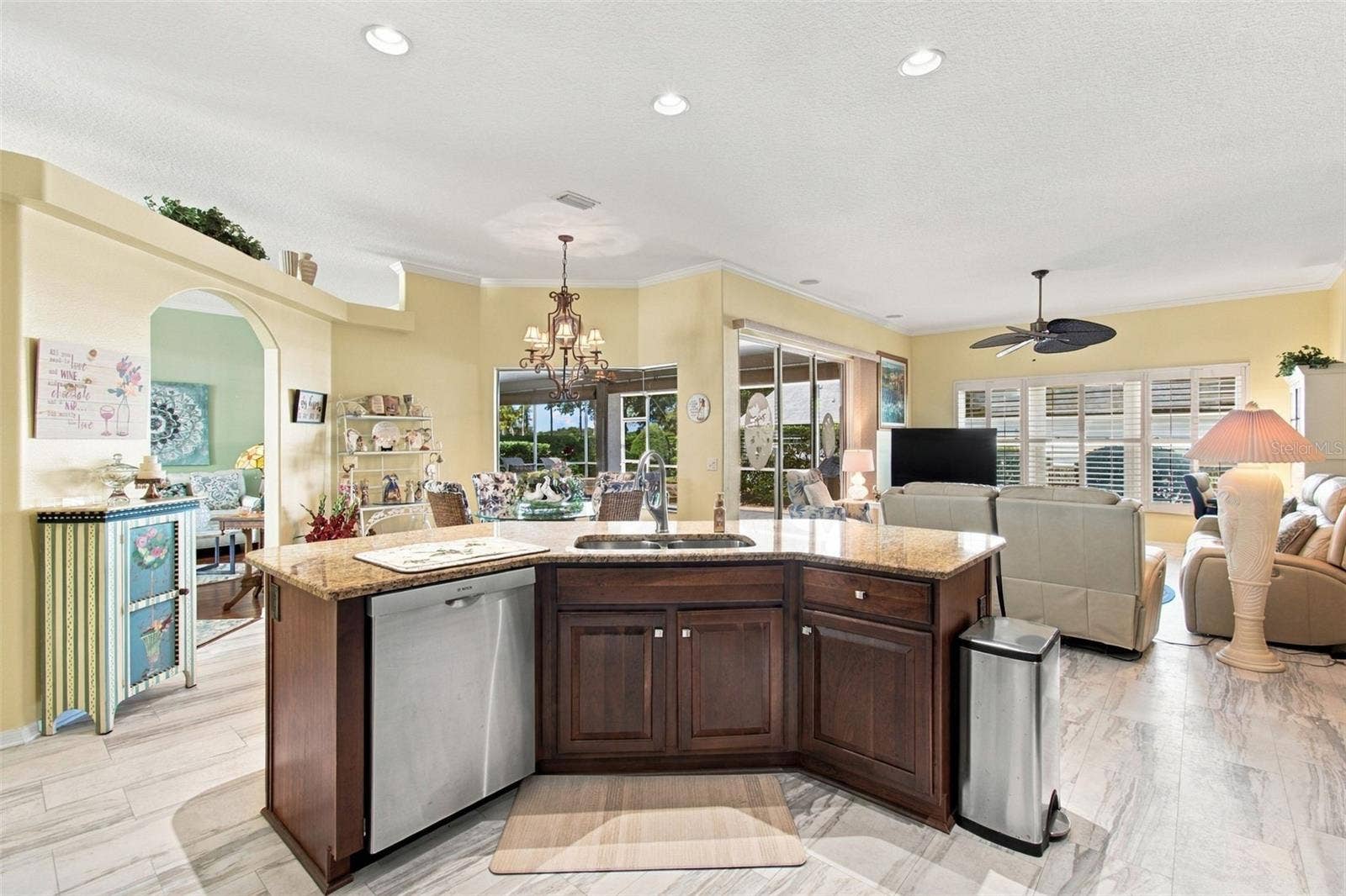 18842 FAIRWAY GREEN DRIVE, Hudson, FL 34667 18842 FAIRWAY GREEN DRIVE, Hudson, FL 34667