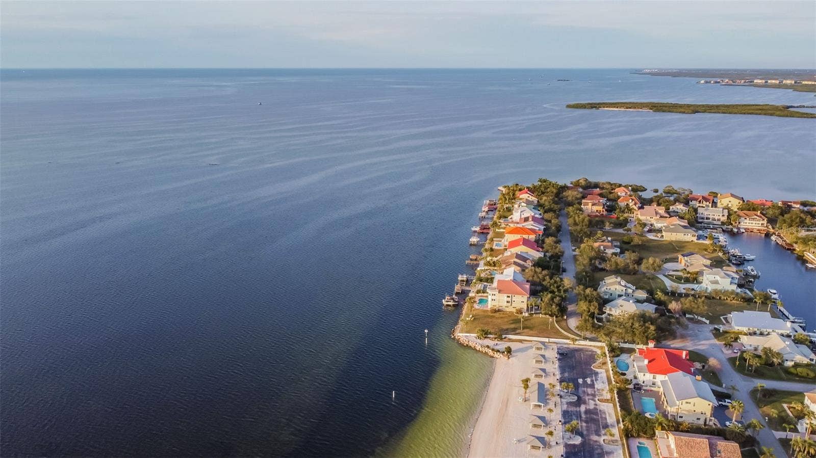 5451 WINDWARD WAY, New Port Richey, FL 34652 5451 WINDWARD WAY, New Port Richey, FL 34652