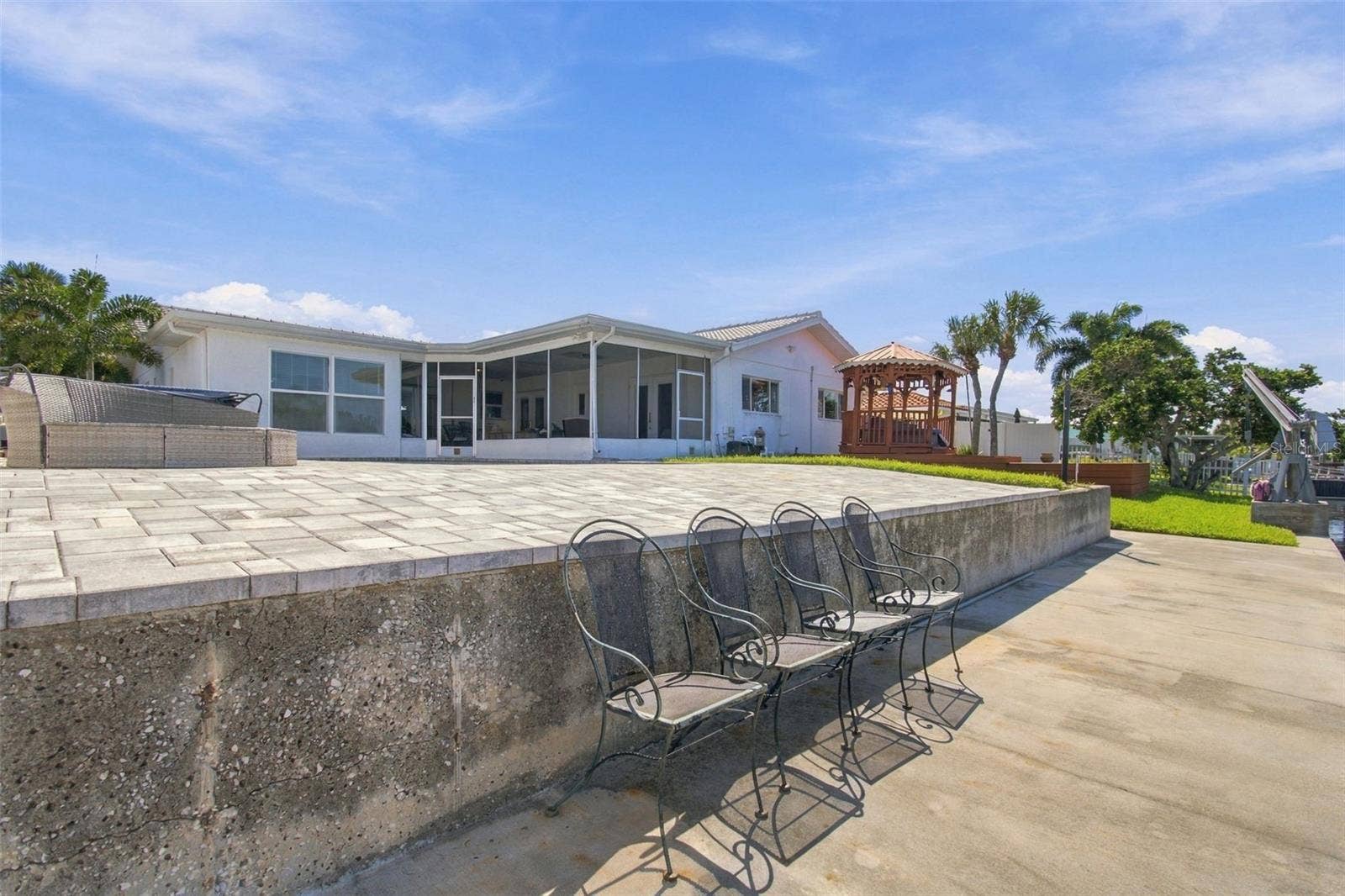 5451 WINDWARD WAY, New Port Richey, FL 34652 5451 WINDWARD WAY, New Port Richey, FL 34652