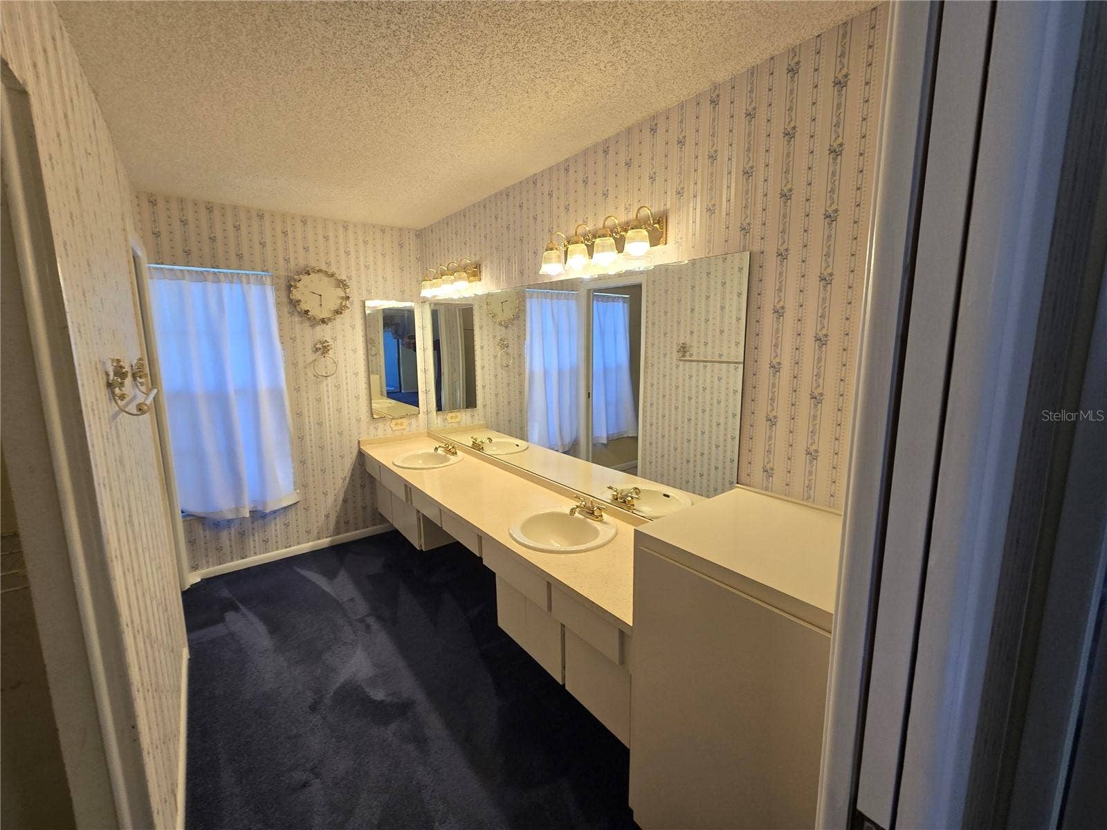 9903 MIDDLECOFF DRIVE, New Port Richey, FL 34655 9903 MIDDLECOFF DRIVE, New Port Richey, FL 34655
