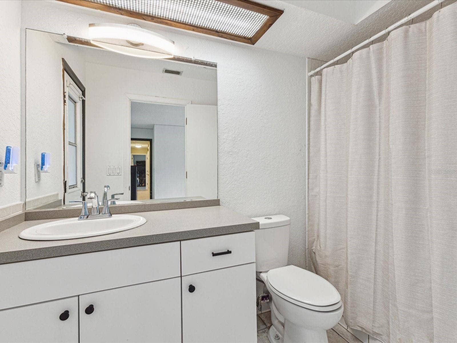 1222 HUNTINGTON AVENUE, Spring Hill, FL 34609 Bedroom 2 Ensuite