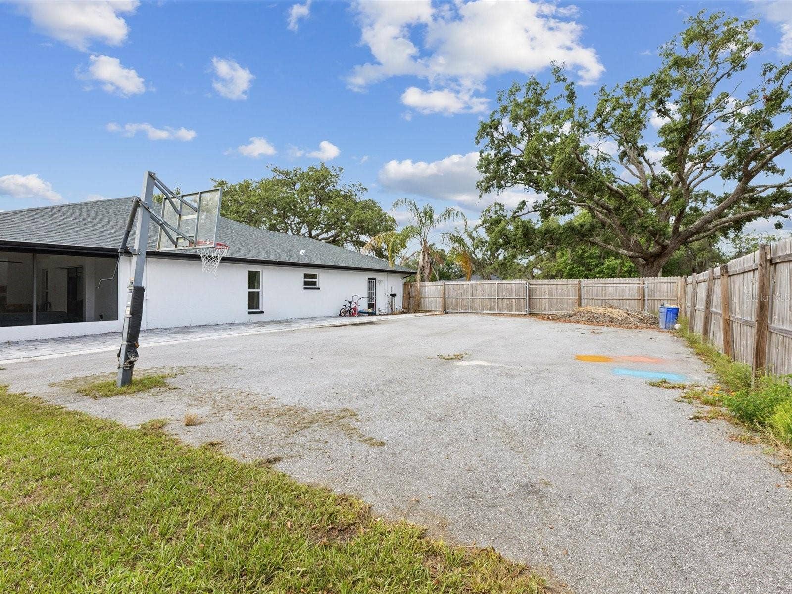 1222 HUNTINGTON AVENUE, Spring Hill, FL 34609 Basketball Court