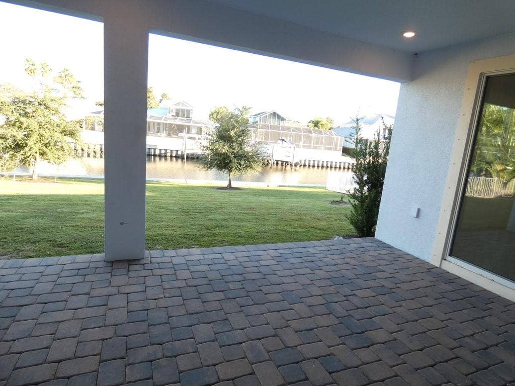 958 SIGNET DRIVE, Apollo Beach, FL 33572 958 SIGNET DRIVE, Apollo Beach, FL 33572