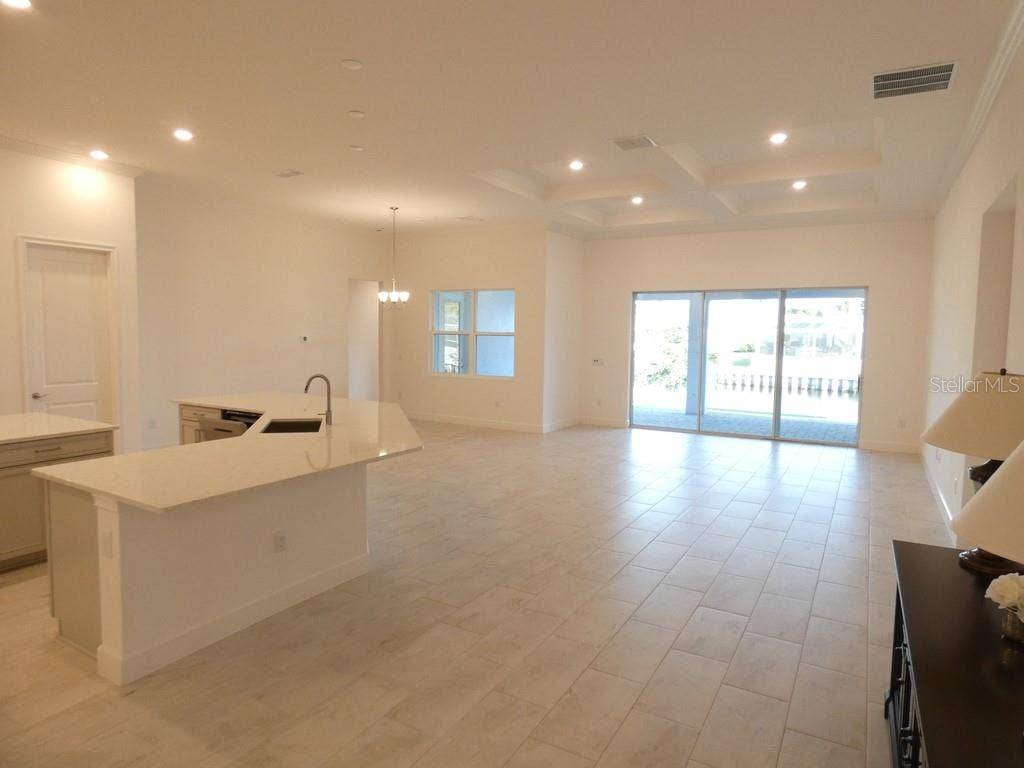 958 SIGNET DRIVE, Apollo Beach, FL 33572 958 SIGNET DRIVE, Apollo Beach, FL 33572