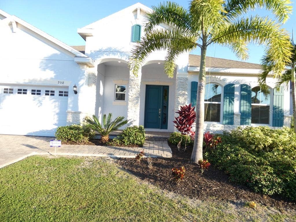 958 SIGNET DRIVE, Apollo Beach, FL 33572 958 SIGNET DRIVE, Apollo Beach, FL 33572