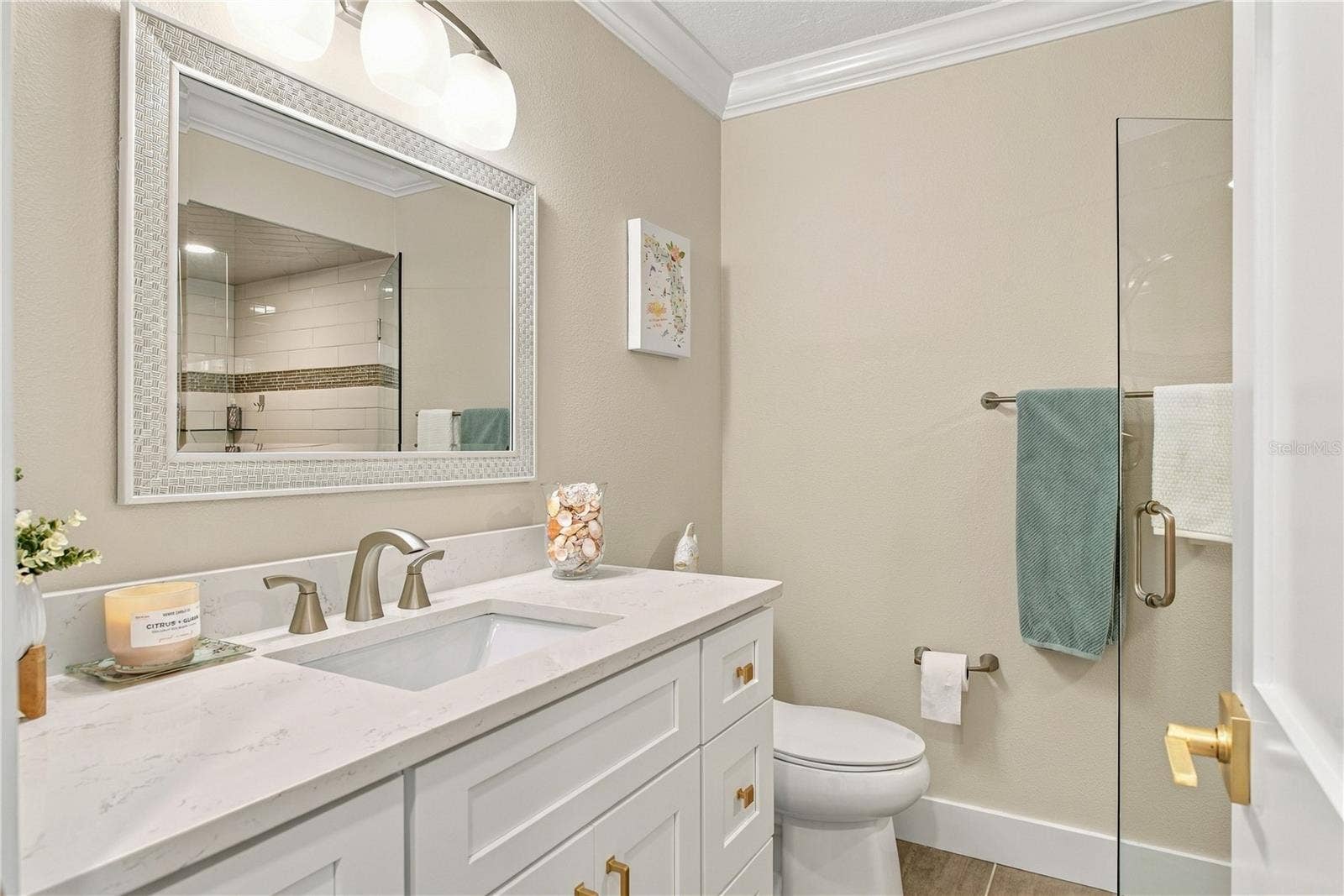 5449 BOWLINE BEND, New Port Richey, FL 34652 3rd Pool Bath