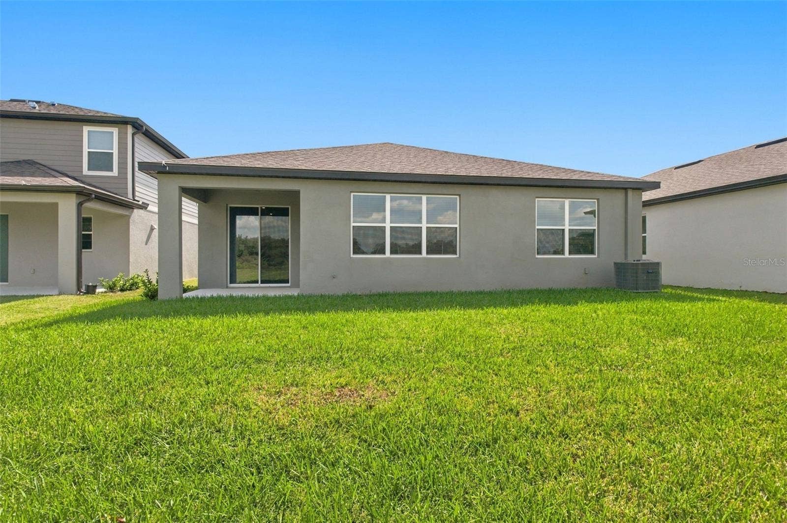 11226 SYCAMORE GLEN LOOP, Thonotosassa, FL 33592 11226 SYCAMORE GLEN LOOP, Thonotosassa, FL 33592