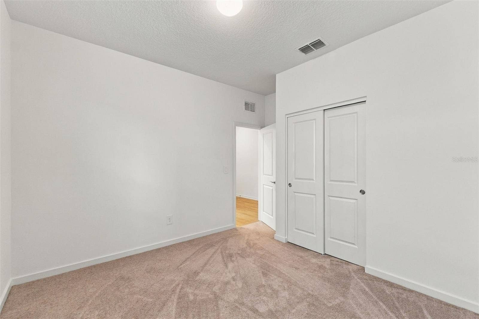 11226 SYCAMORE GLEN LOOP, Thonotosassa, FL 33592 11226 SYCAMORE GLEN LOOP, Thonotosassa, FL 33592