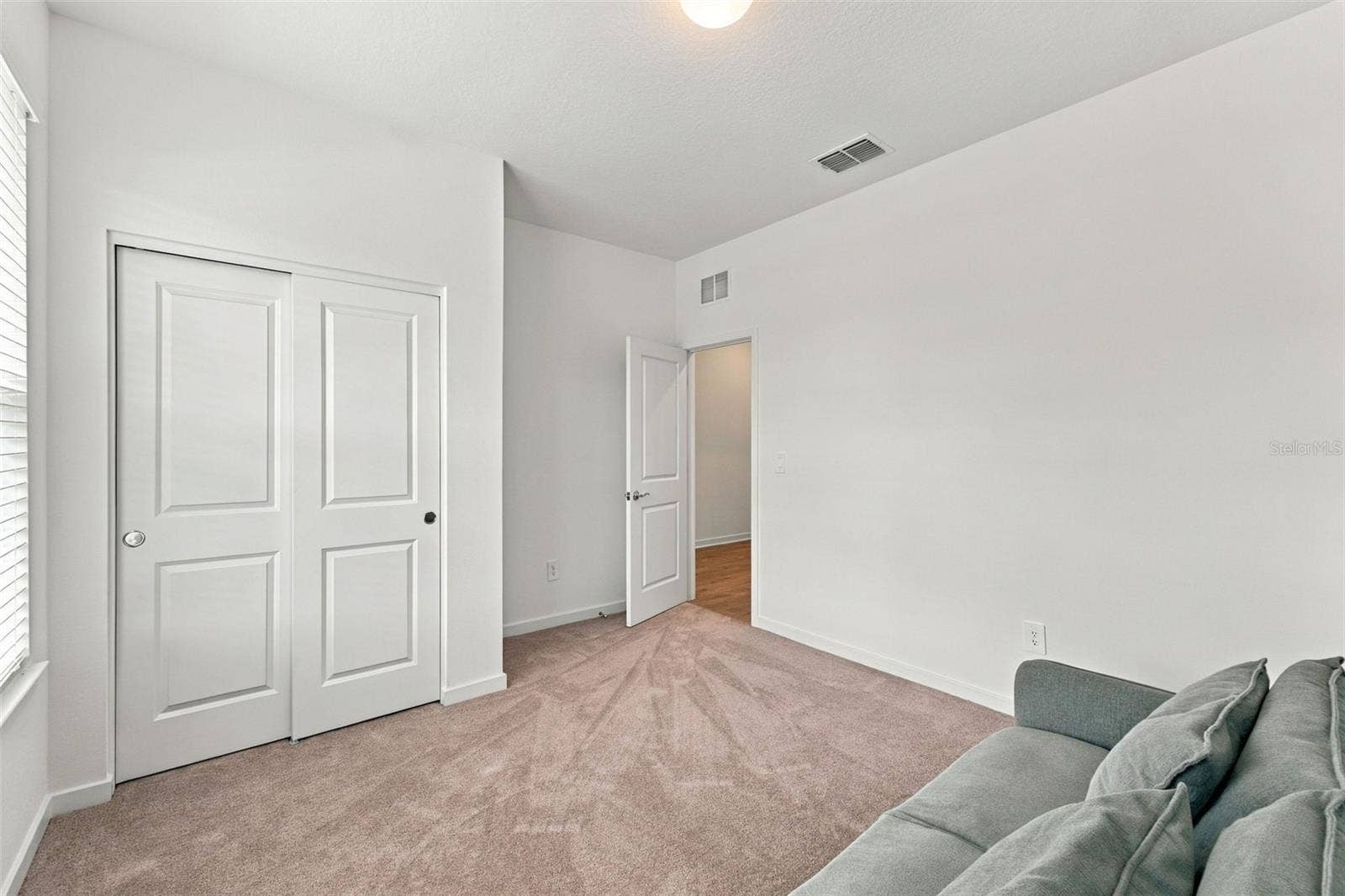 11226 SYCAMORE GLEN LOOP, Thonotosassa, FL 33592 11226 SYCAMORE GLEN LOOP, Thonotosassa, FL 33592