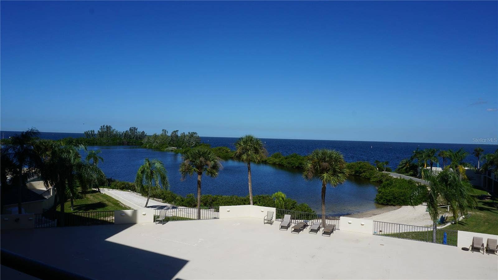 6009 SEA RANCH DRIVE, #301, Hudson, FL 34667 6009 SEA RANCH DRIVE, #301, Hudson, FL 34667