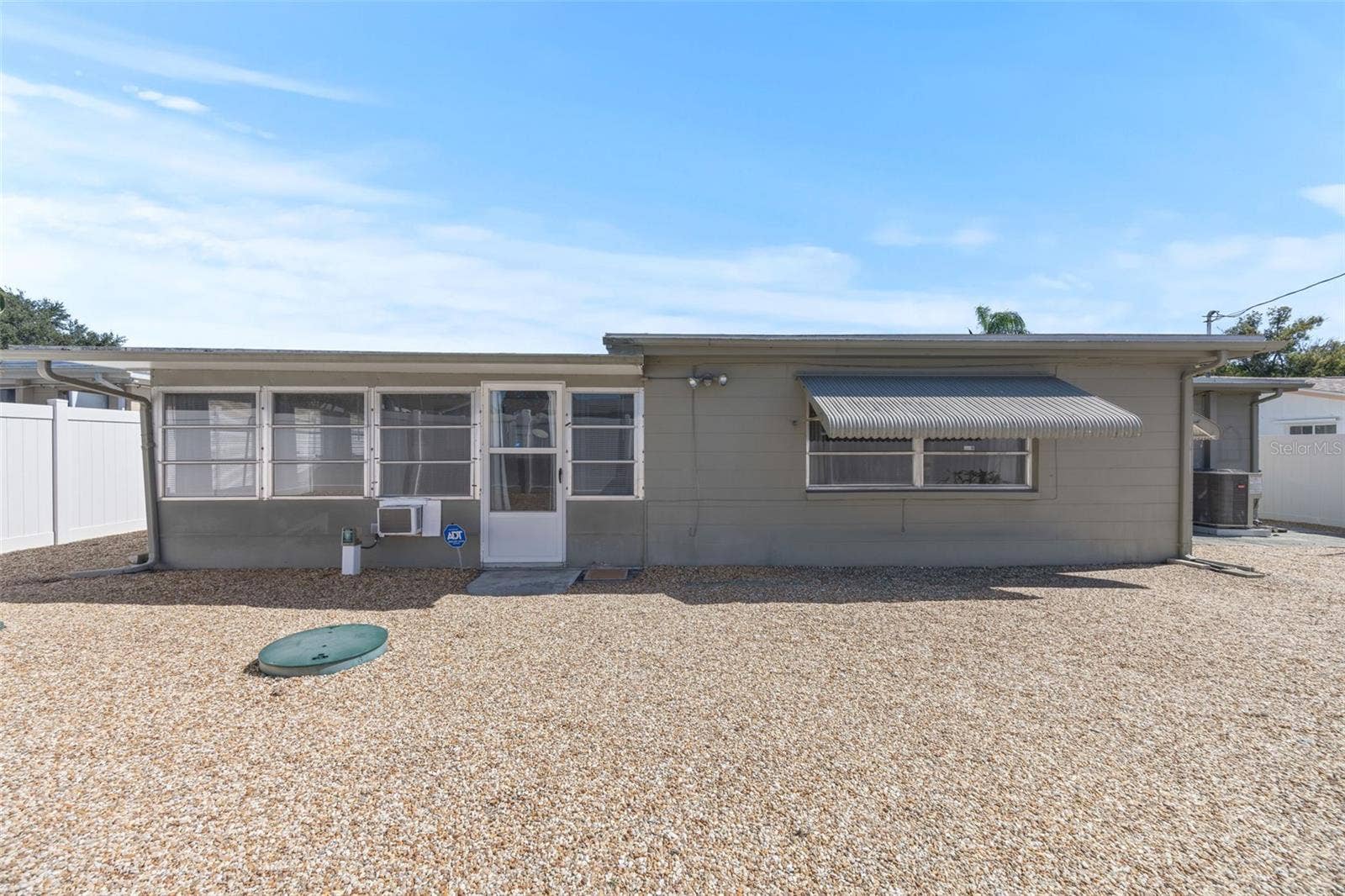3629 KINGSBURY DRIVE, Holiday, FL 34691 3629 KINGSBURY DRIVE, Holiday, FL 34691