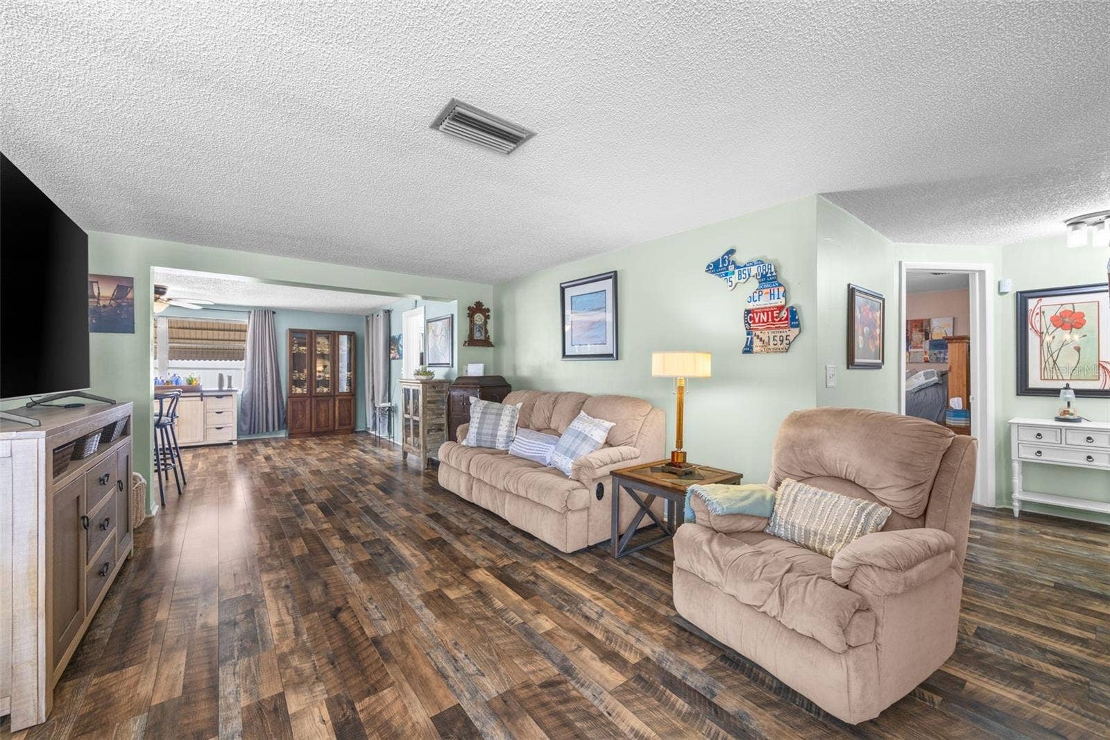 3629 KINGSBURY DRIVE, Holiday, FL 34691 3629 KINGSBURY DRIVE, Holiday, FL 34691