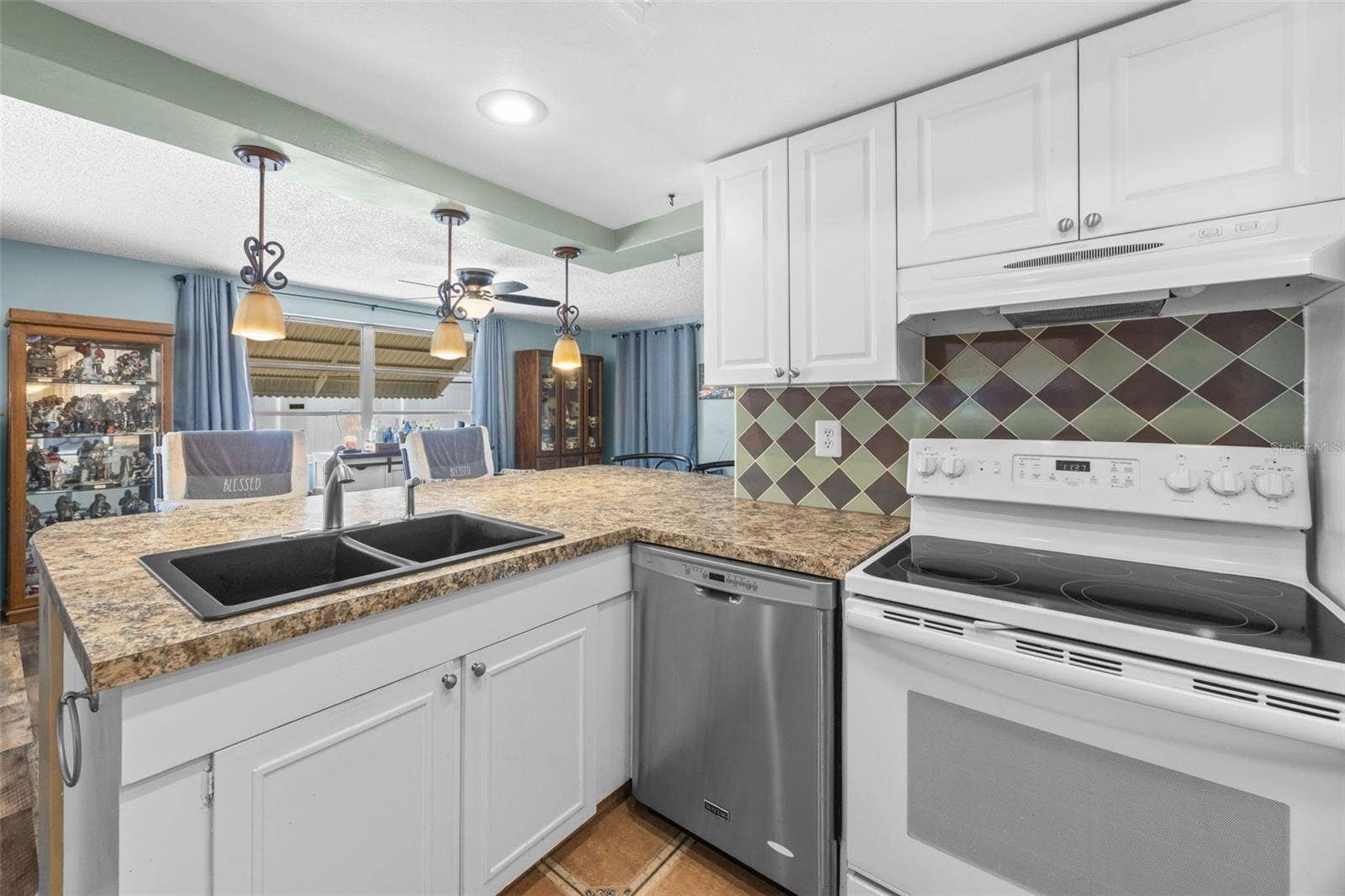 3629 KINGSBURY DRIVE, Holiday, FL 34691 3629 KINGSBURY DRIVE, Holiday, FL 34691