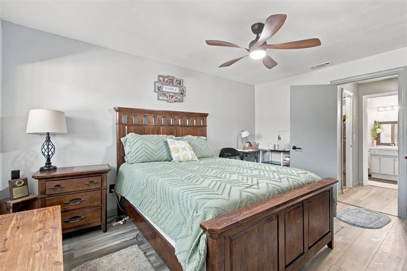 7079 LAFAYETTE N, Pinellas Park, FL 33781 7079 LAFAYETTE N, Pinellas Park, FL 33781