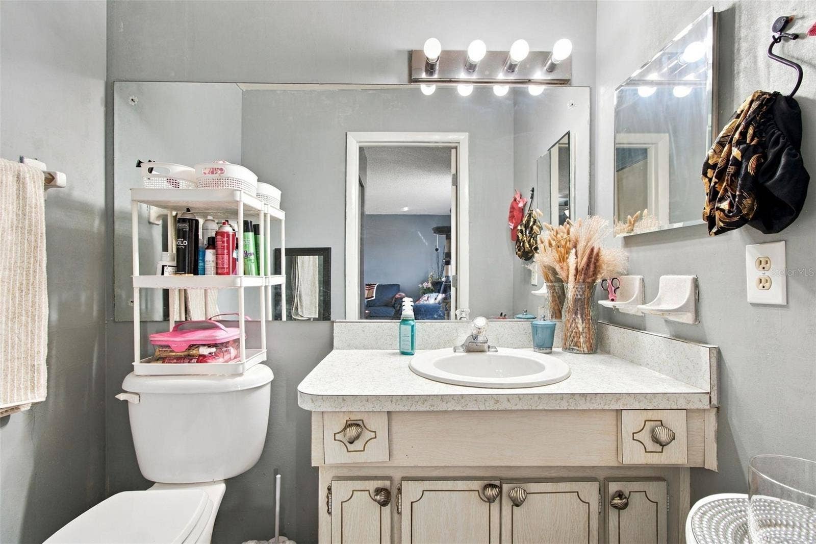 7079 LAFAYETTE N, Pinellas Park, FL 33781 7079 LAFAYETTE N, Pinellas Park, FL 33781