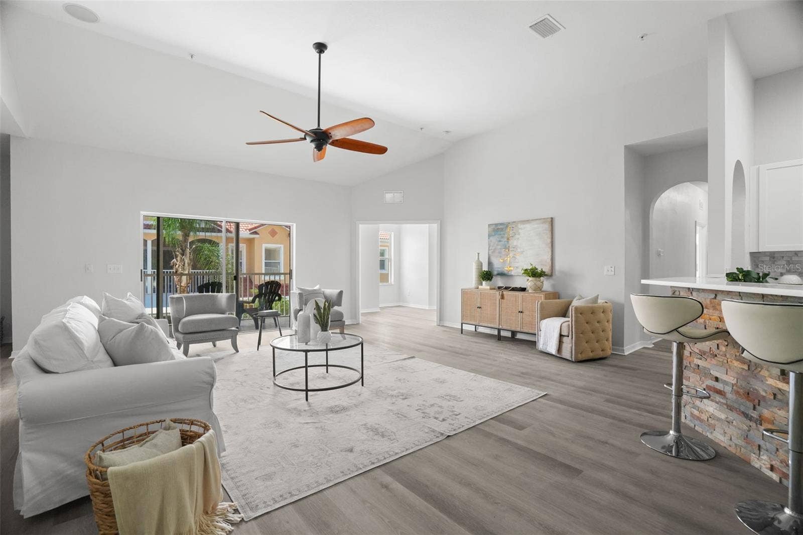 21019 SUNPOINT WAY, #201, Lutz, FL 33558 21019 SUNPOINT WAY, #201, Lutz, FL 33558