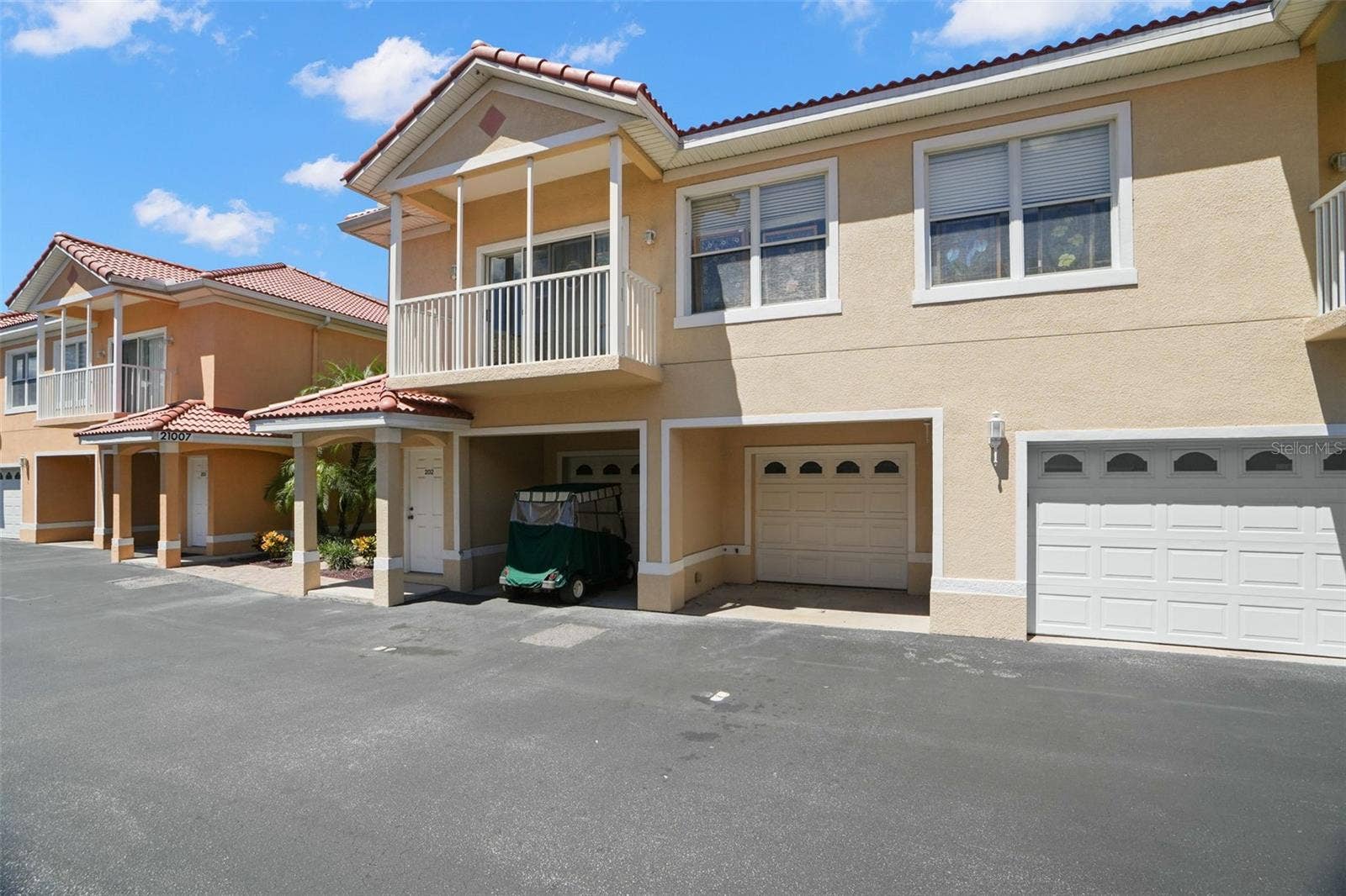 21019 SUNPOINT WAY, #201, Lutz, FL 33558 21019 SUNPOINT WAY, #201, Lutz, FL 33558