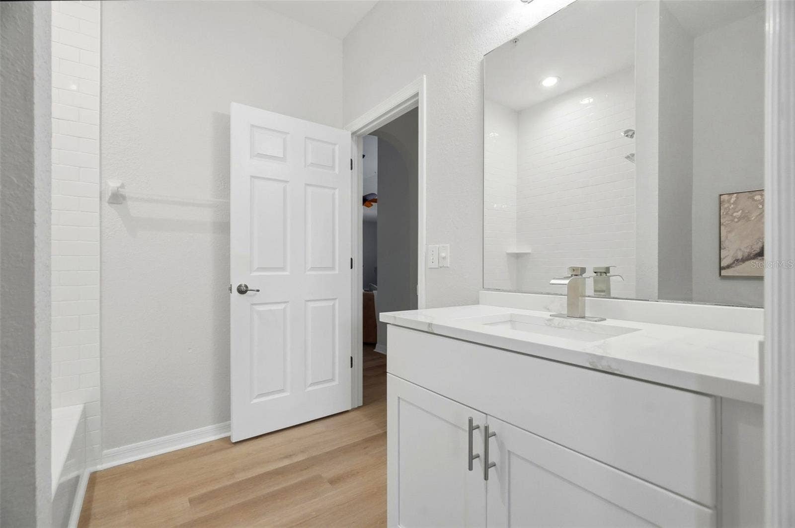 21019 SUNPOINT WAY, #201, Lutz, FL 33558 21019 SUNPOINT WAY, #201, Lutz, FL 33558