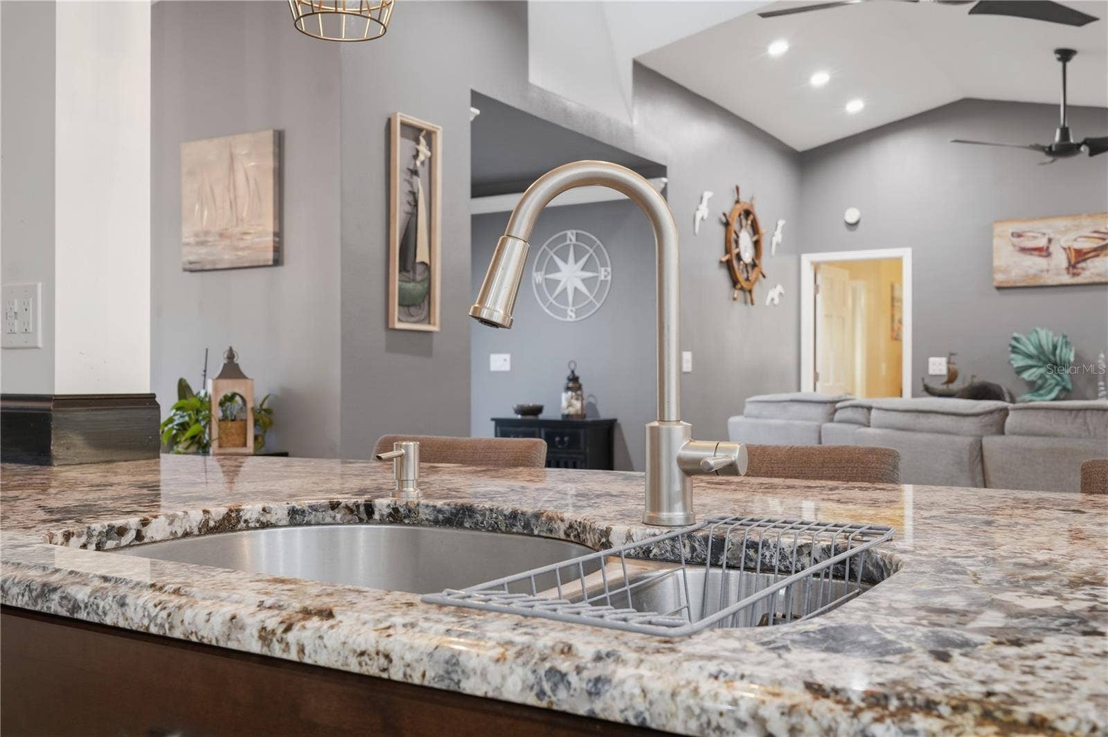 2031 NOBLETON AVENUE, Spring Hill, FL 34608 2031 NOBLETON AVENUE, Spring Hill, FL 34608