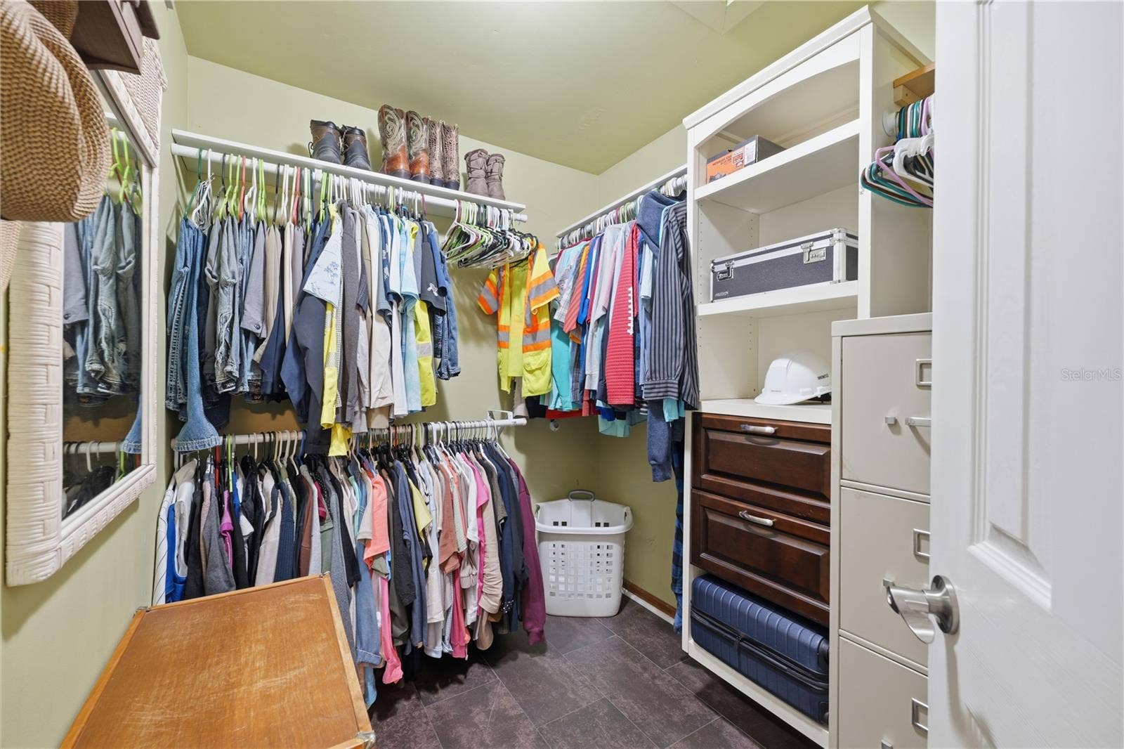 2031 NOBLETON AVENUE, Spring Hill, FL 34608 Walk-in closet