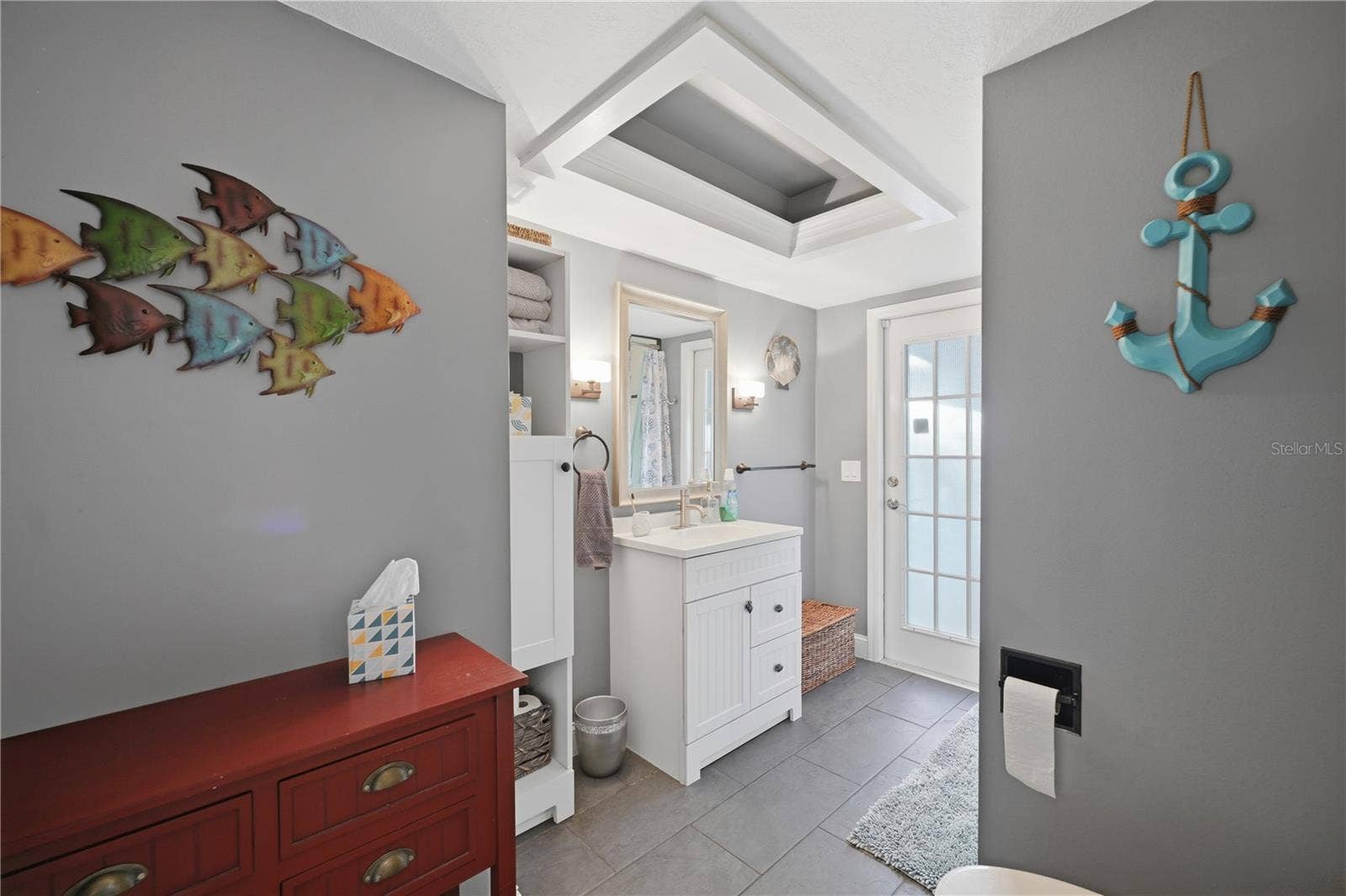 2031 NOBLETON AVENUE, Spring Hill, FL 34608 Guest/Pool Bathroom