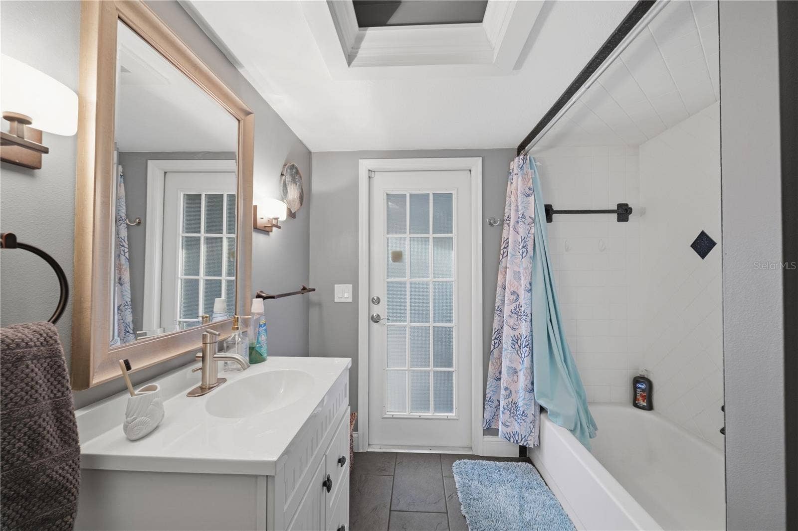 2031 NOBLETON AVENUE, Spring Hill, FL 34608 2031 NOBLETON AVENUE, Spring Hill, FL 34608