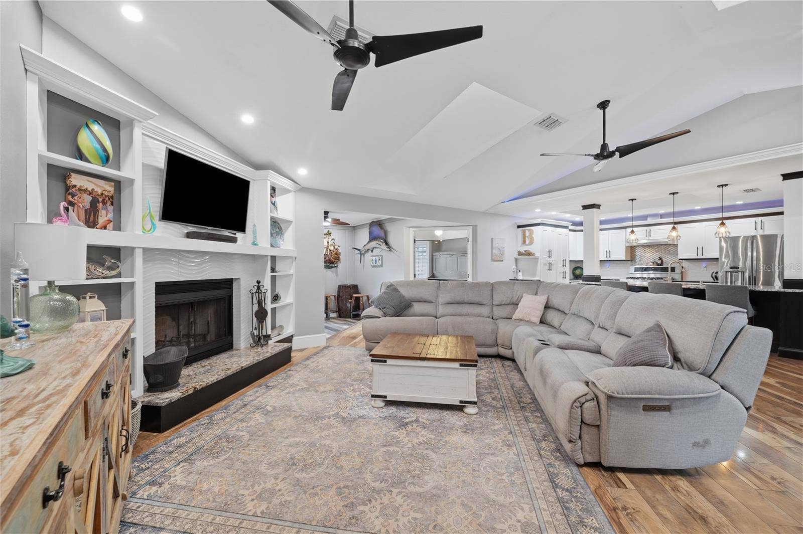2031 NOBLETON AVENUE, Spring Hill, FL 34608 2031 NOBLETON AVENUE, Spring Hill, FL 34608