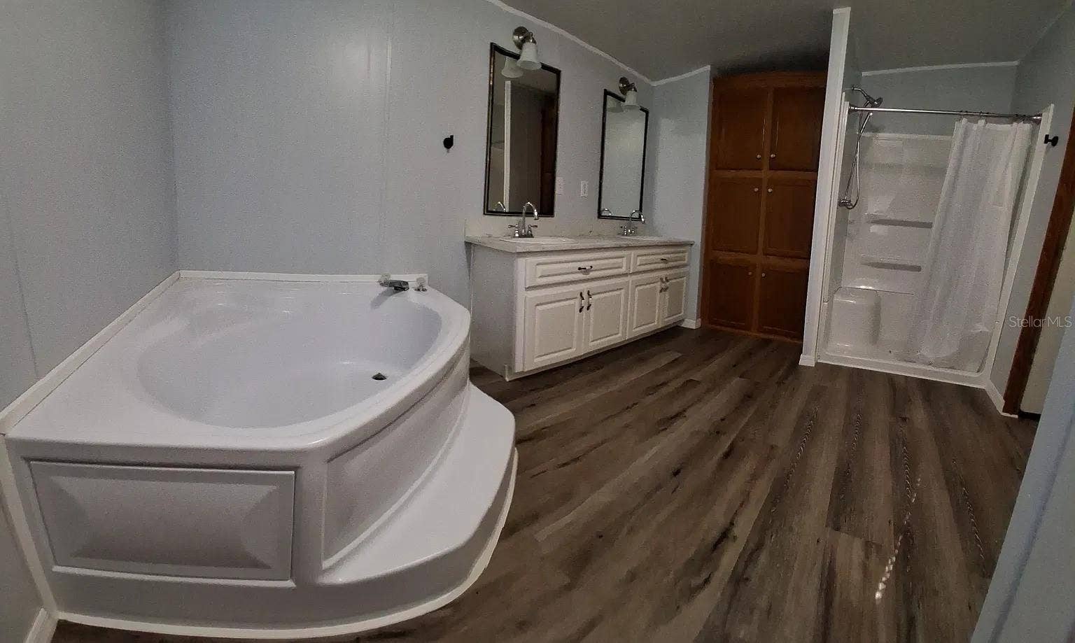 5856 W HOLLY BROOK LANE, Dunnellon, FL 34433 5856 W HOLLY BROOK LANE, Dunnellon, FL 34433