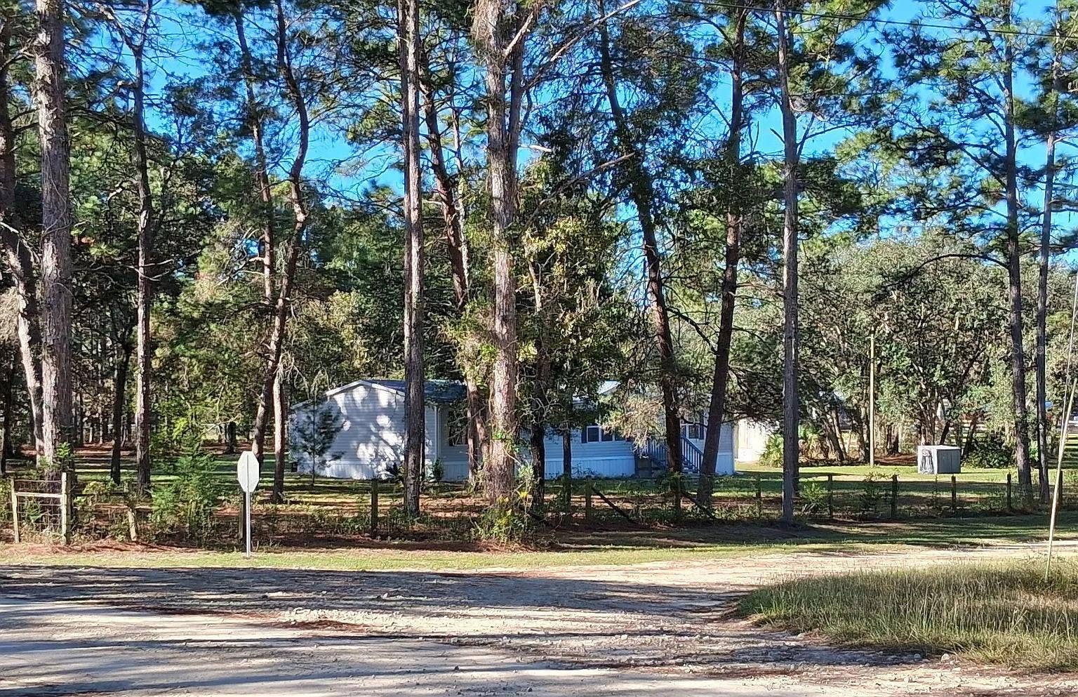 5856 W HOLLY BROOK LANE, Dunnellon, FL 34433 5856 W HOLLY BROOK LANE, Dunnellon, FL 34433