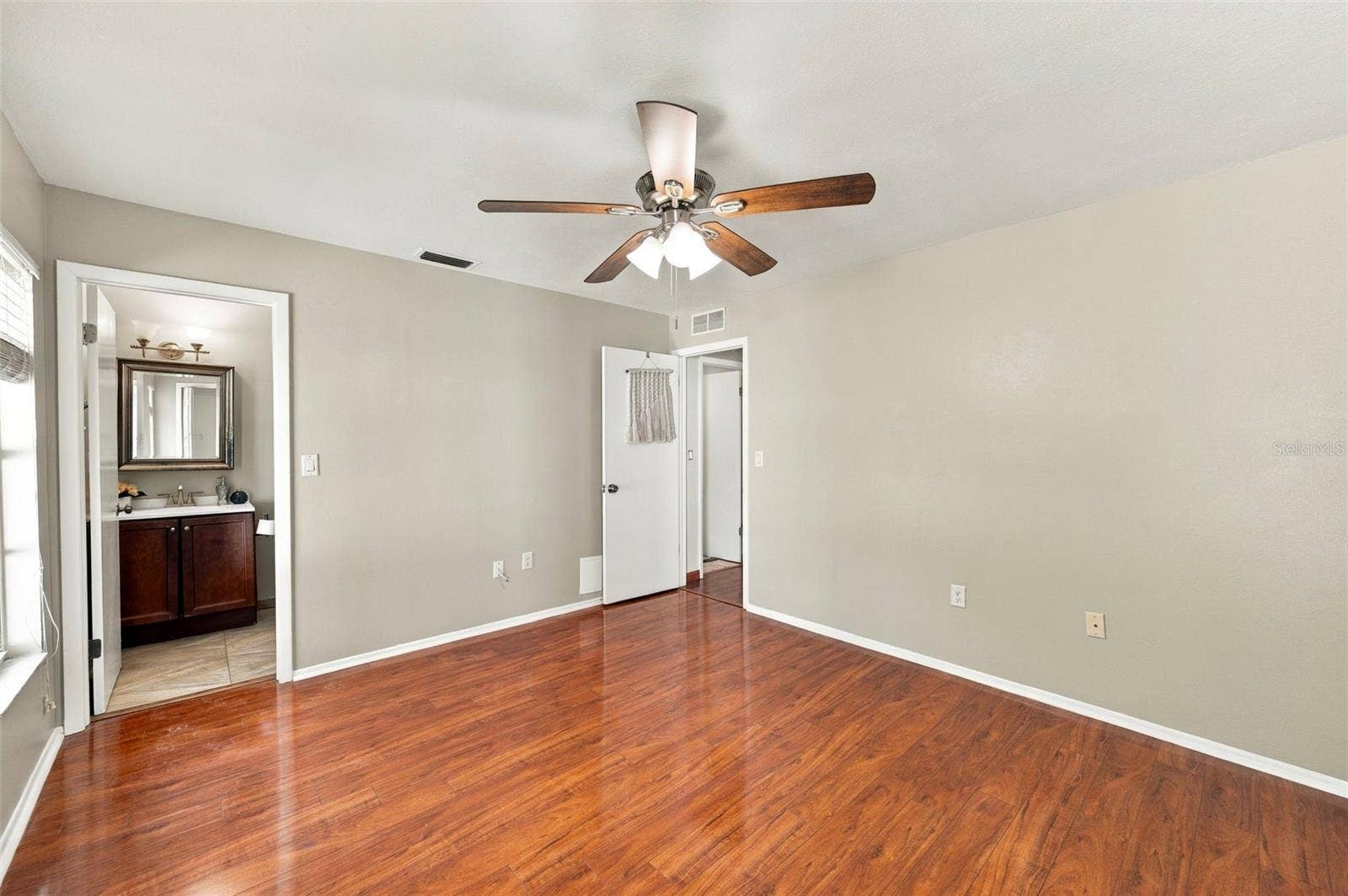 2383 GROVE VALLEY AVENUE, Palm Harbor, FL 34683 2383 GROVE VALLEY AVENUE, Palm Harbor, FL 34683