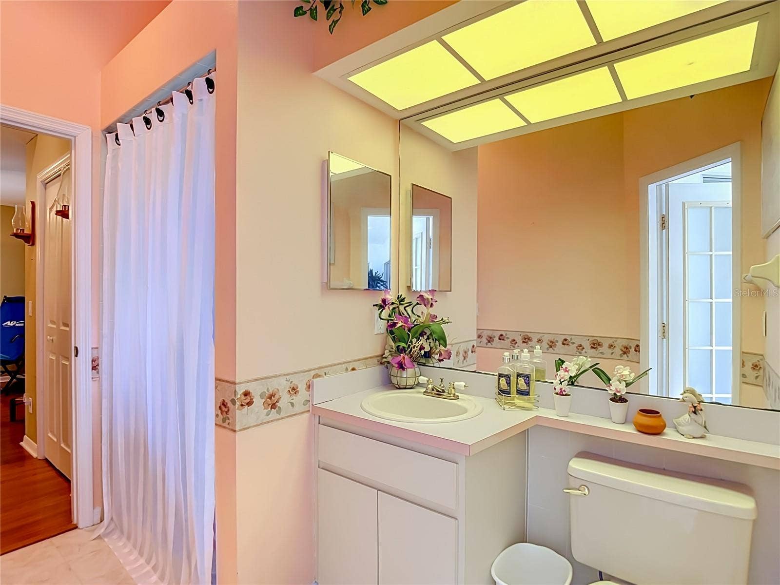 10033 FOUNTAIN COURT, New Port Richey, FL 34654 Bathroom 3