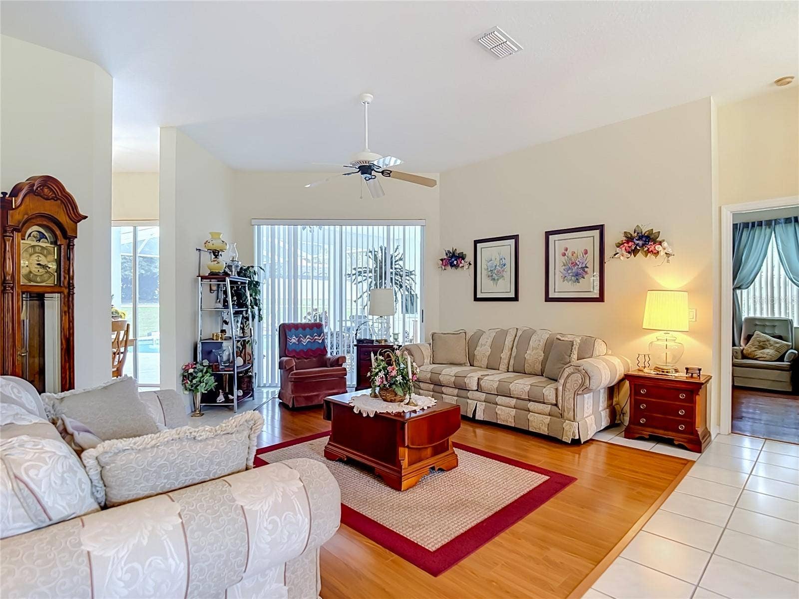 10033 FOUNTAIN COURT, New Port Richey, FL 34654 Living Room
