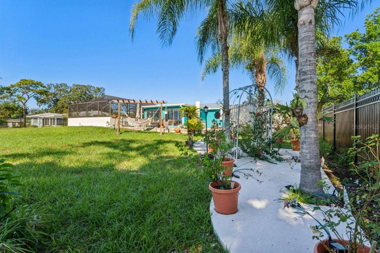 1044 SAVOY COURT, Spring Hill, FL 34606