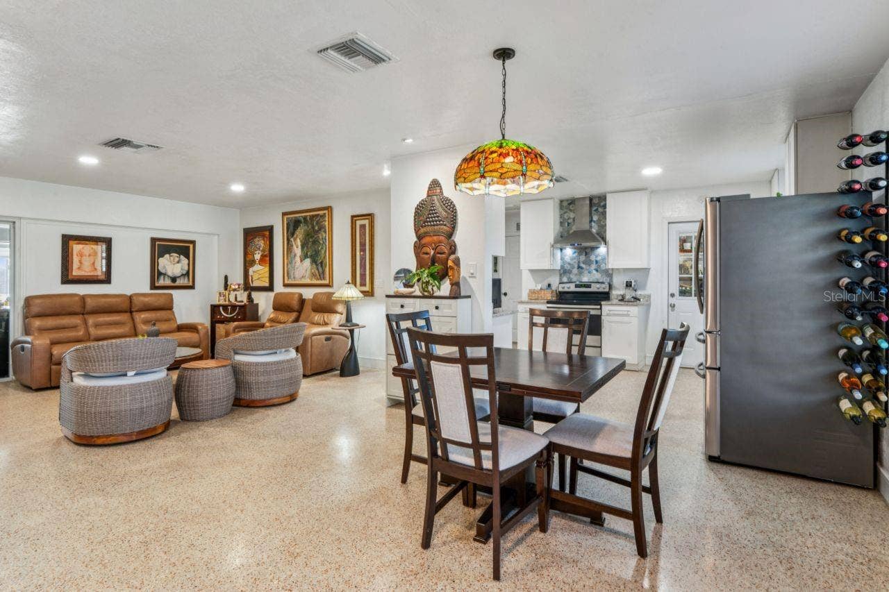 1044 SAVOY COURT, Spring Hill, FL 34606