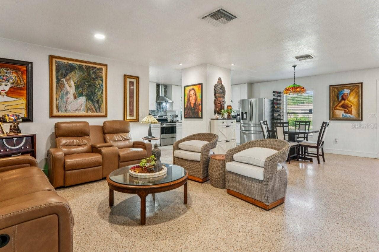 1044 SAVOY COURT, Spring Hill, FL 34606
